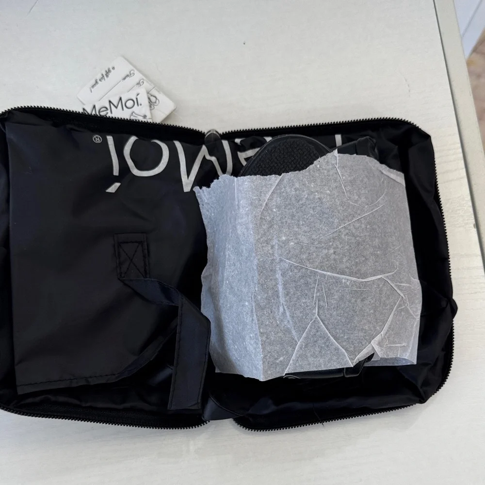 Moi Black FlipFlats Celebrate Fold-Up Ballet Flats Pouch with Silver Glitter